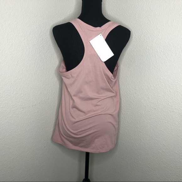 Fabletics light pink Razorback tank - Picture 2 of 5